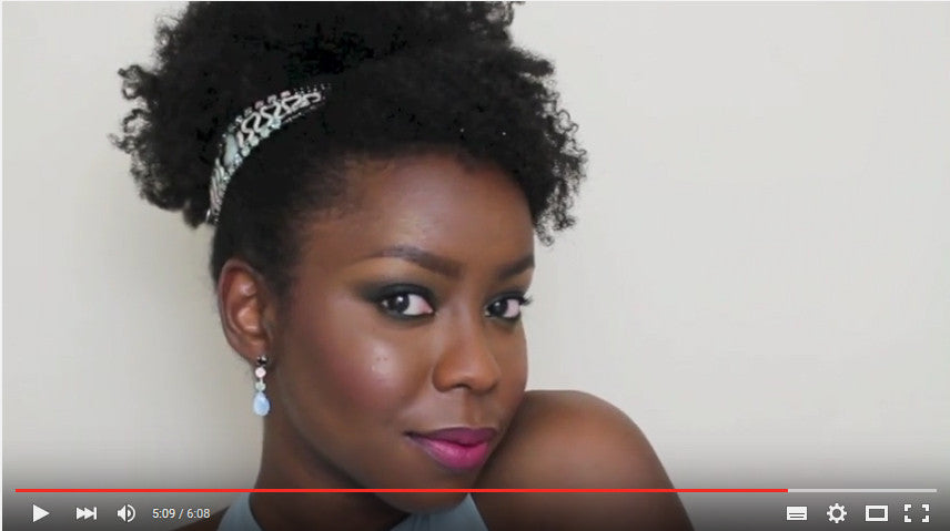 Un headband pour une coiffure romantique chic
