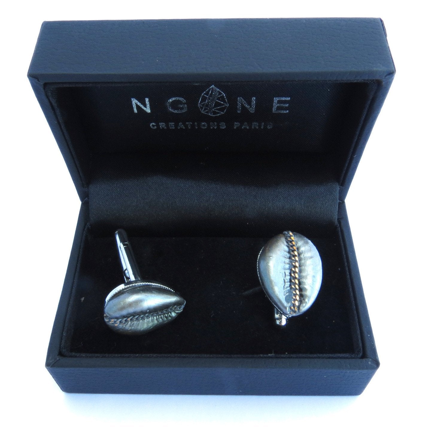 KAWREE - Shell cowrie Cufflinks