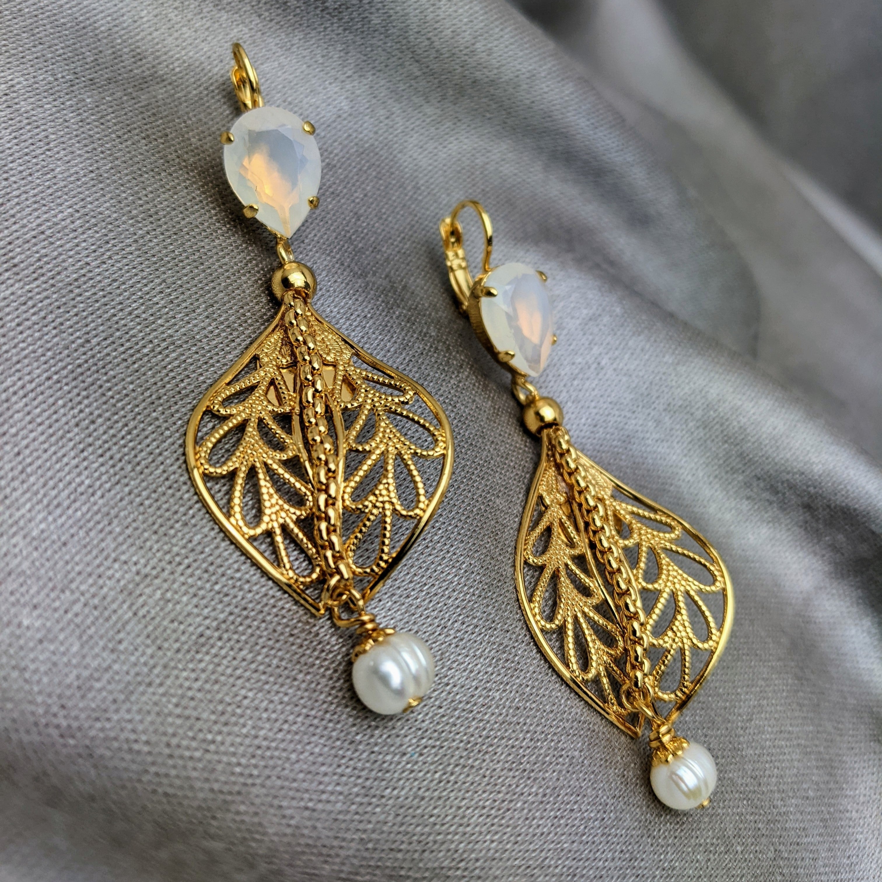 ABEBE - Boucles d'oreilles dorées