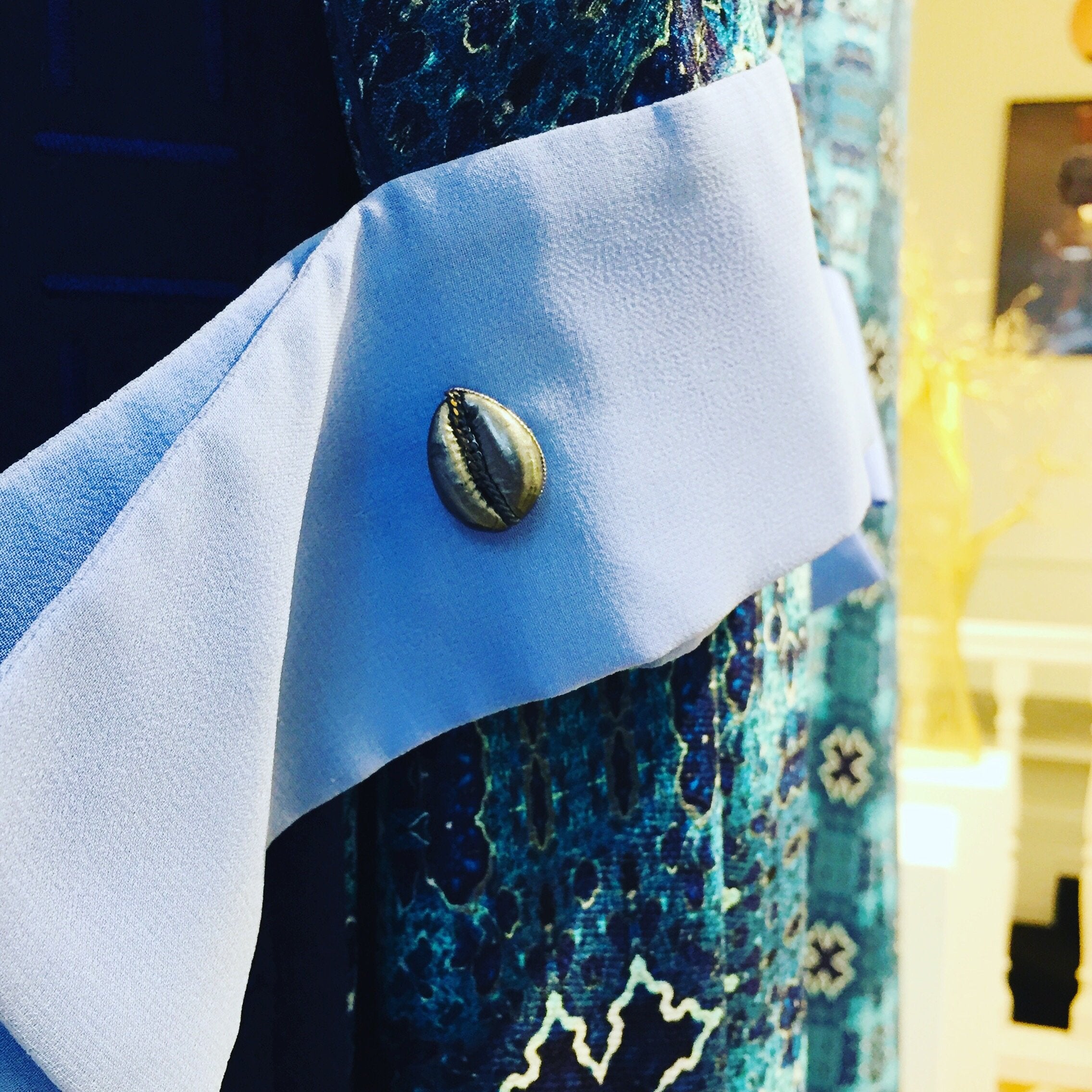 KAWREE - Shell cowrie Cufflinks